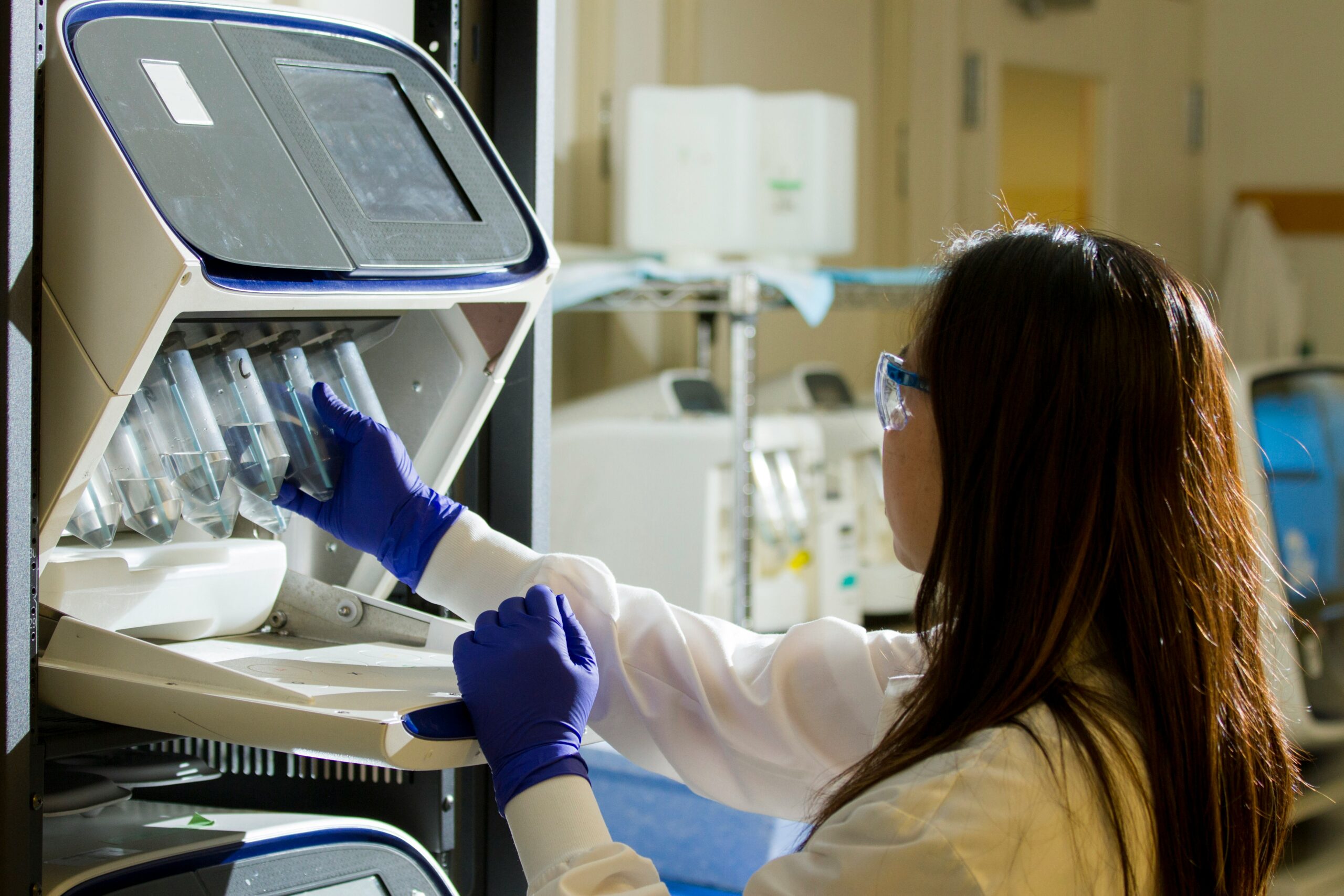 Aragón impulsa el talento joven investigador con 19 ayudas postdoctorales